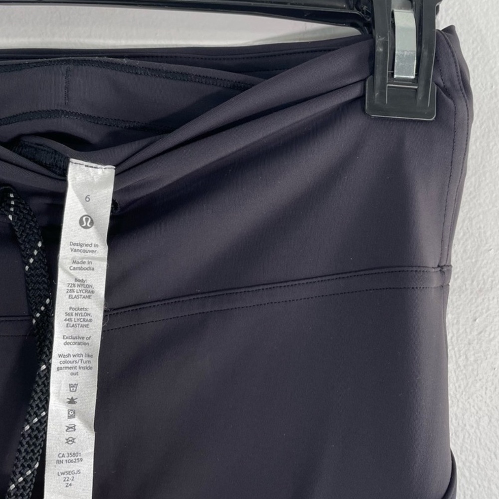 Lululemon Black Cargo Super-High-Rise Hiking Tight 25" Leggings Size 6 - Picture 9 of 12